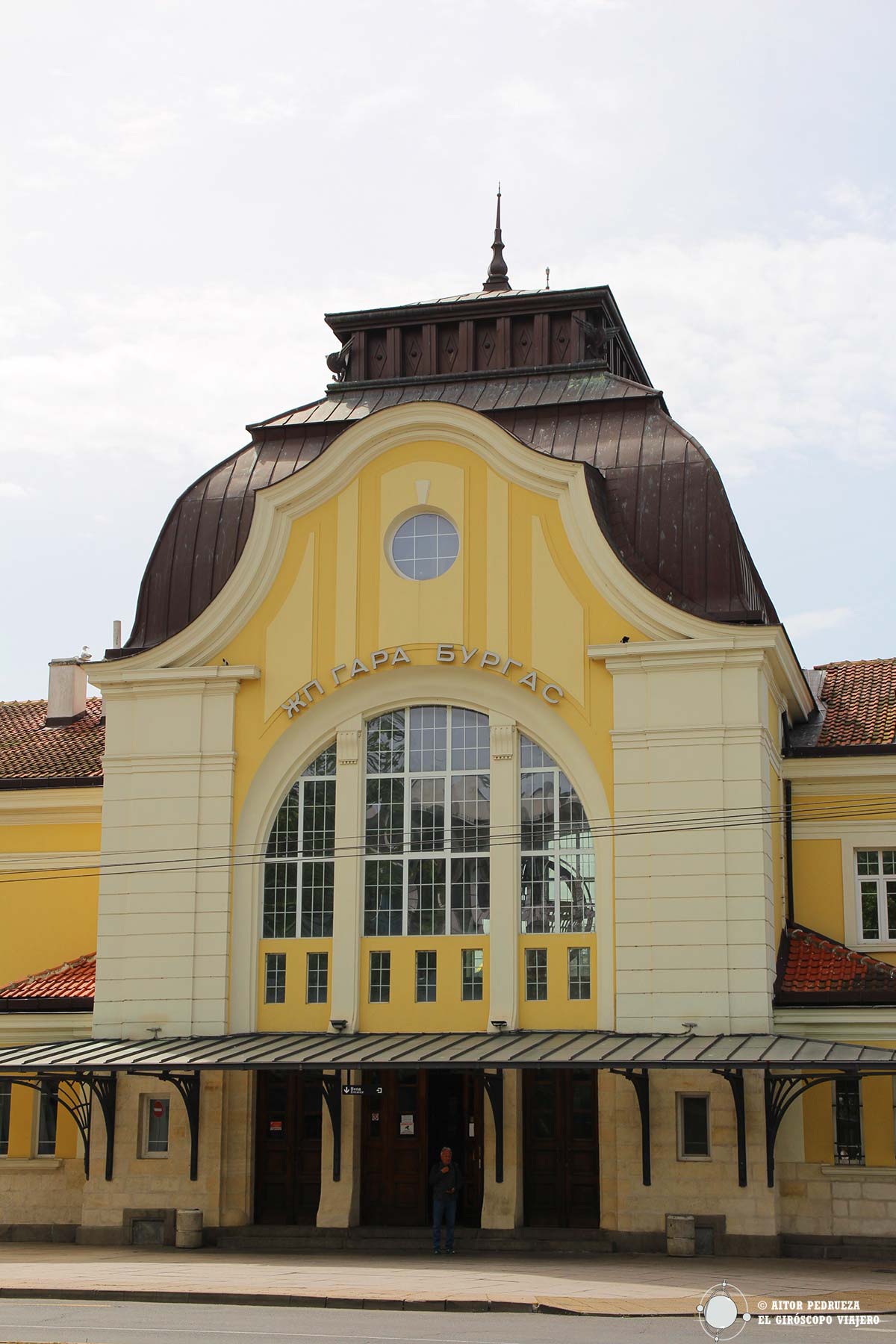 Edificio de la estación de tren de Burgas