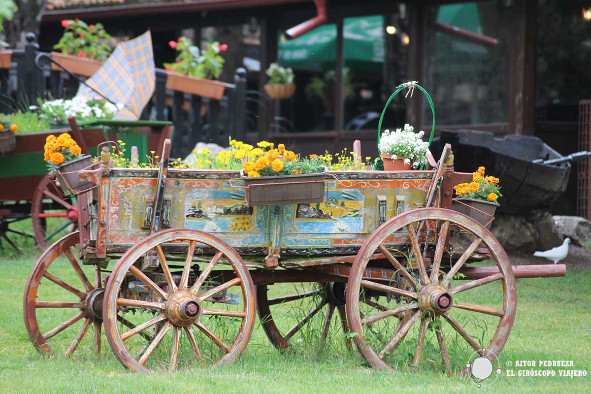 Jardín decorado en Arbanasi